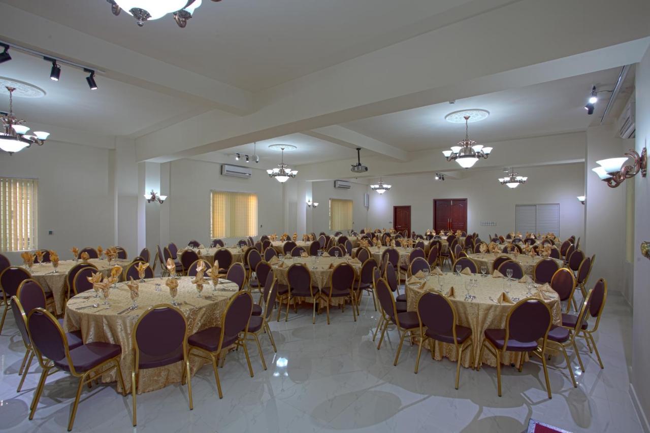 La Rose Hotel 巴纳内拉斯 外观 照片